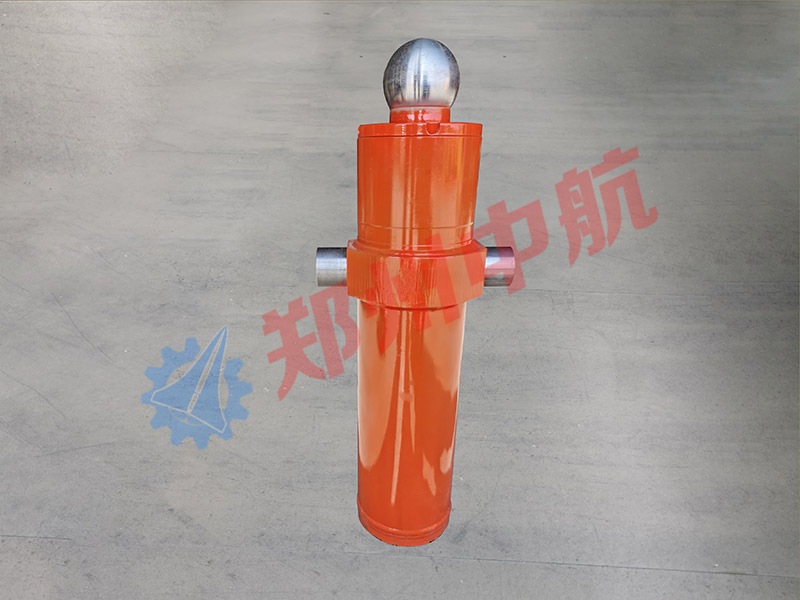 沖擊式壓路機系列配件